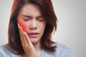 Zähneknirscher haben oft diffusen Gesichtsschmerz